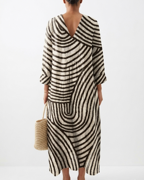 Geometric Abstract Stripe Print Maxi Kaftan Dress with V-Neckline